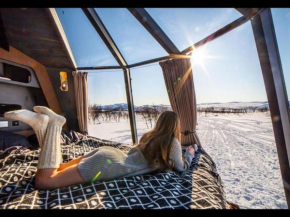 Suite with lake view for 2 guests - Peace Quiet Hotel in Jokkmokk Sweden, Jokkmokk